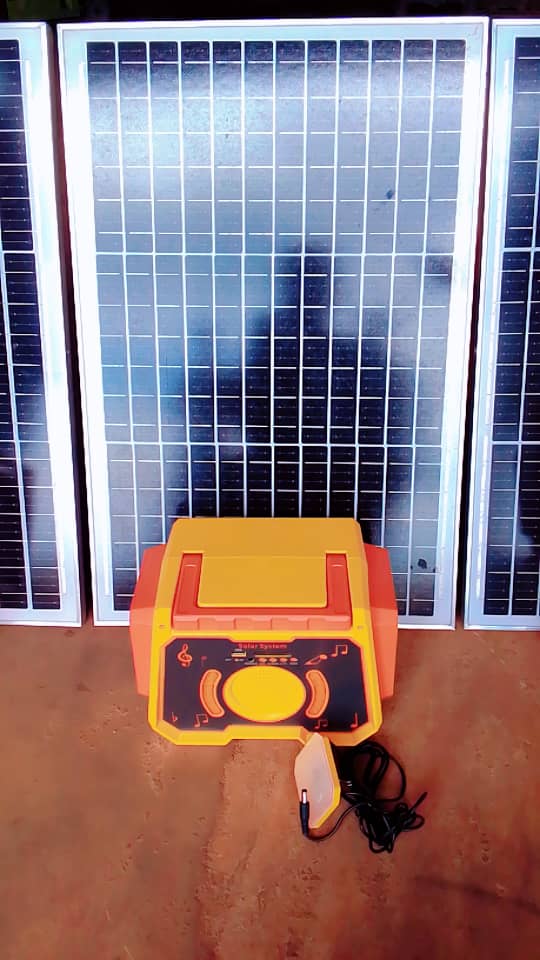 C-300w -12v-256wh lithium battery